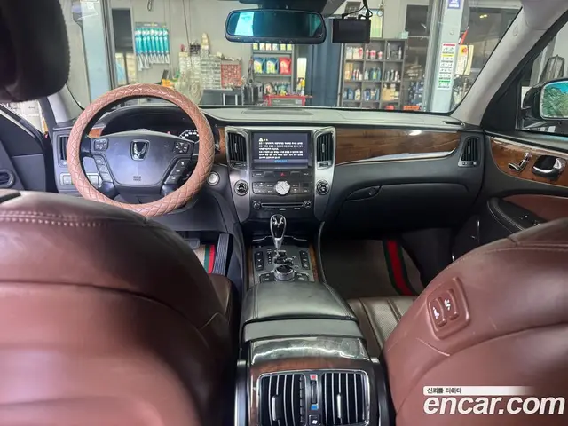 Hyundai Equus 2010 4.6 автомат (гидро), миниатюра 7 Hyundai Equus 2010 4.6 автомат (гидро), миниатюра 7