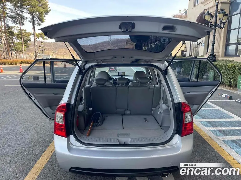 Kia Carens 2007 2.0 автомат (гидро), фото 14