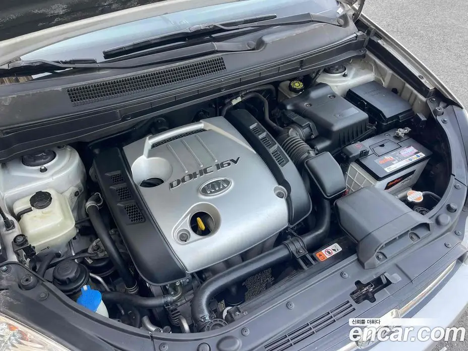 Kia Carens 2007 2.0 автомат (гидро), фото 8