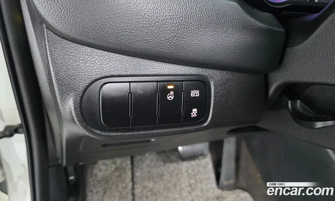 Kia Carens 2013 1.7 автомат (гидро), фото 13