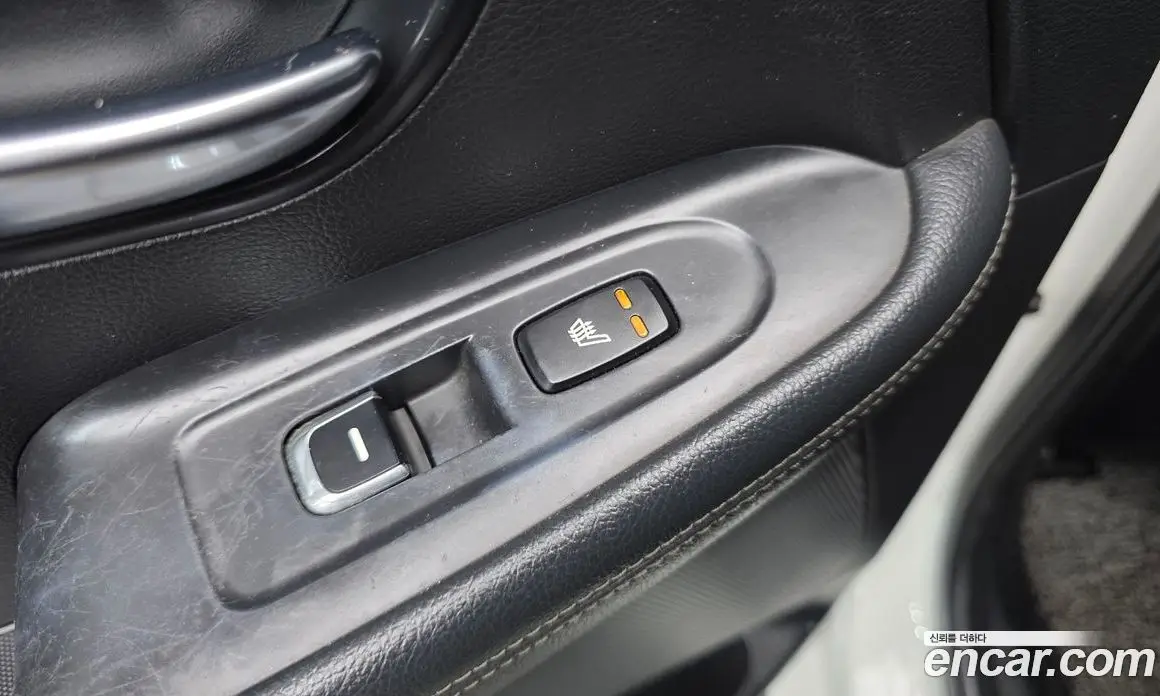 Kia Carens 2013 1.7 автомат (гидро), фото 18