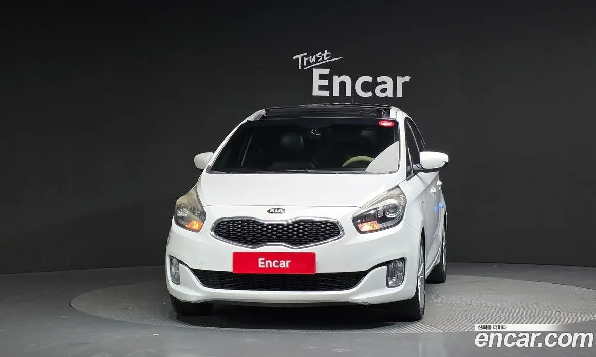 Kia Carens 2013 1.7 автомат (гидро), фото 3