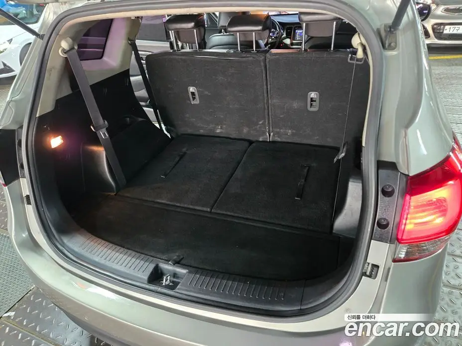 Kia Carens 2013 2.0 автомат (гидро), фото 13