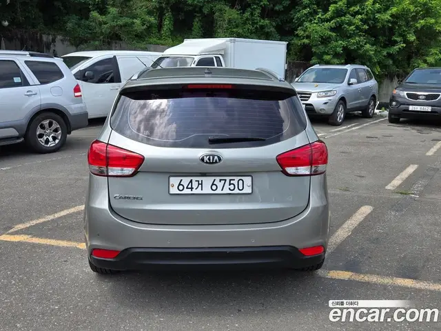Kia Carens 2013 2.0 автомат (гидро), миниатюра 4