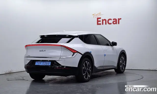 Kia EV6 2023 0.1 автомат (гидро), миниатюра 2 Kia EV6 2023 0.1 автомат (гидро), миниатюра 2