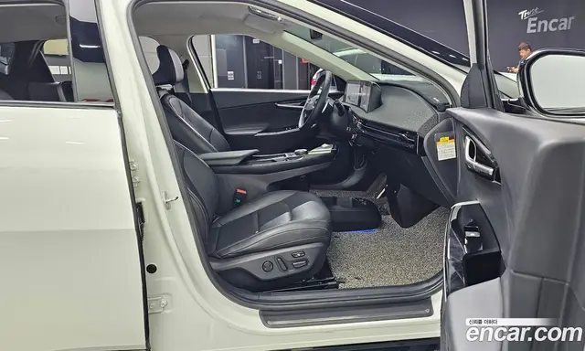 Kia EV6 2023 0.1 автомат (гидро), миниатюра 11 Kia EV6 2023 0.1 автомат (гидро), миниатюра 11