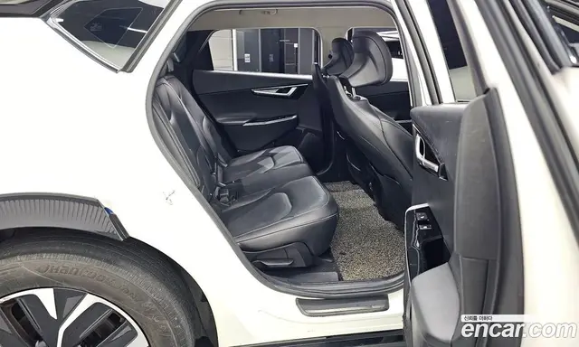 Kia EV6 2023 0.1 автомат (гидро), миниатюра 12
