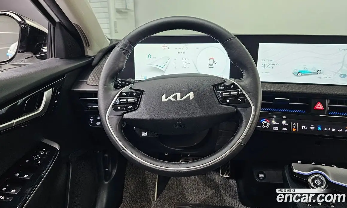 Kia EV6 2023 0.1 автомат (гидро), фото 13 Kia EV6 2023 0.1 автомат (гидро), фото 13