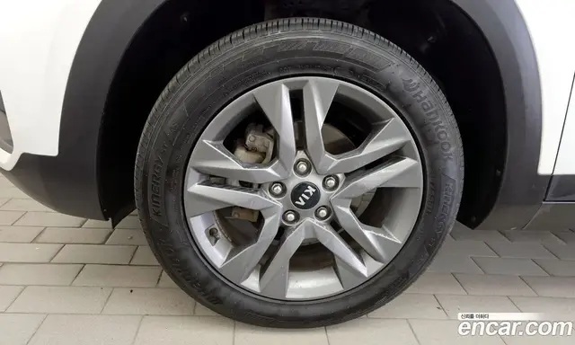 Kia Seltos 2019 1.6 автомат (гидро), миниатюра 5