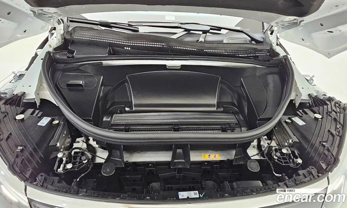 Mercedes-Benz EQS 2024 0.3 автомат (гидро), фото 6