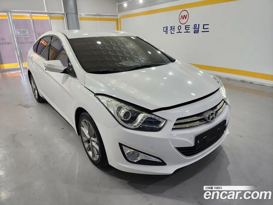 Hyundai i40 2014 2.0 автомат (гидро), фото 3