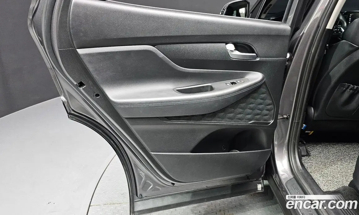 Hyundai Santa Fe 2018 2.0 автомат (гидро), фото 15