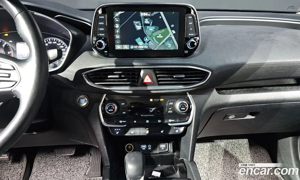 Hyundai Santa Fe 2018 2.0 автомат (гидро), фото 19
