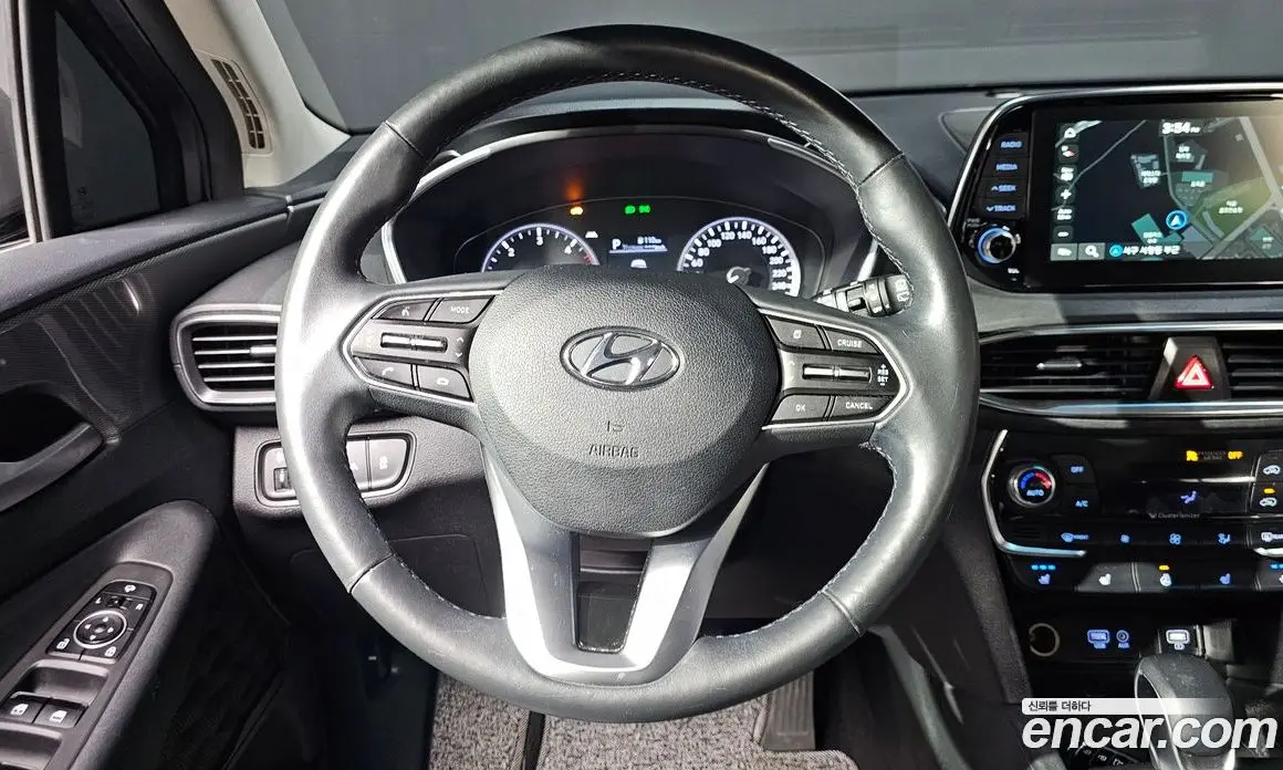 Hyundai Santa Fe 2018 2.0 автомат (гидро), фото 20