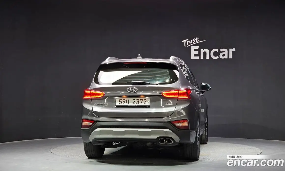 Hyundai Santa Fe 2018 2.0 автомат (гидро), фото 4
