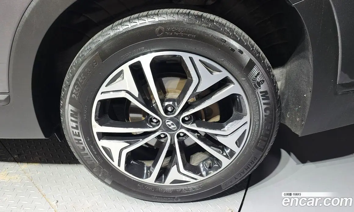 Hyundai Santa Fe 2018 2.0 автомат (гидро), фото 7