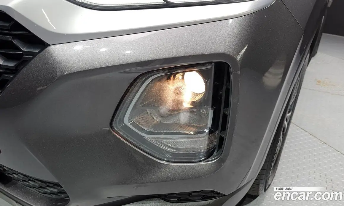 Hyundai Santa Fe 2018 2.0 автомат (гидро), фото 8