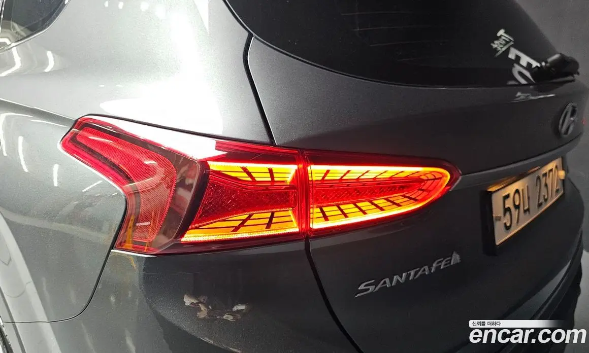 Hyundai Santa Fe 2018 2.0 автомат (гидро), фото 9