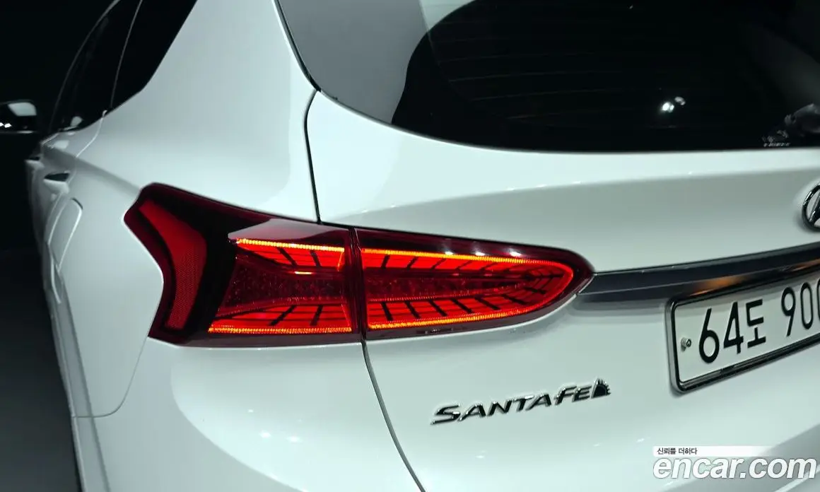 Hyundai Santa Fe 2018 2.0 автомат (гидро), фото 9