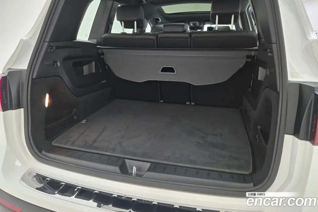 Mercedes-Benz EQB 2025 0.4 автомат (гидро), фото 11