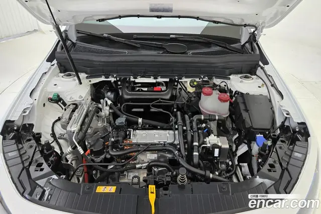 Mercedes-Benz EQB 2025 0.4 автомат (гидро), миниатюра 6