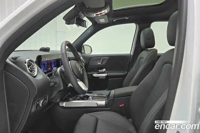 Mercedes-Benz EQB 2025 0.4 автомат (гидро), миниатюра 9