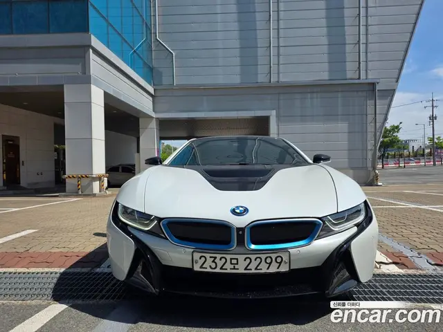 BMW i8, 2016, 84 950 км