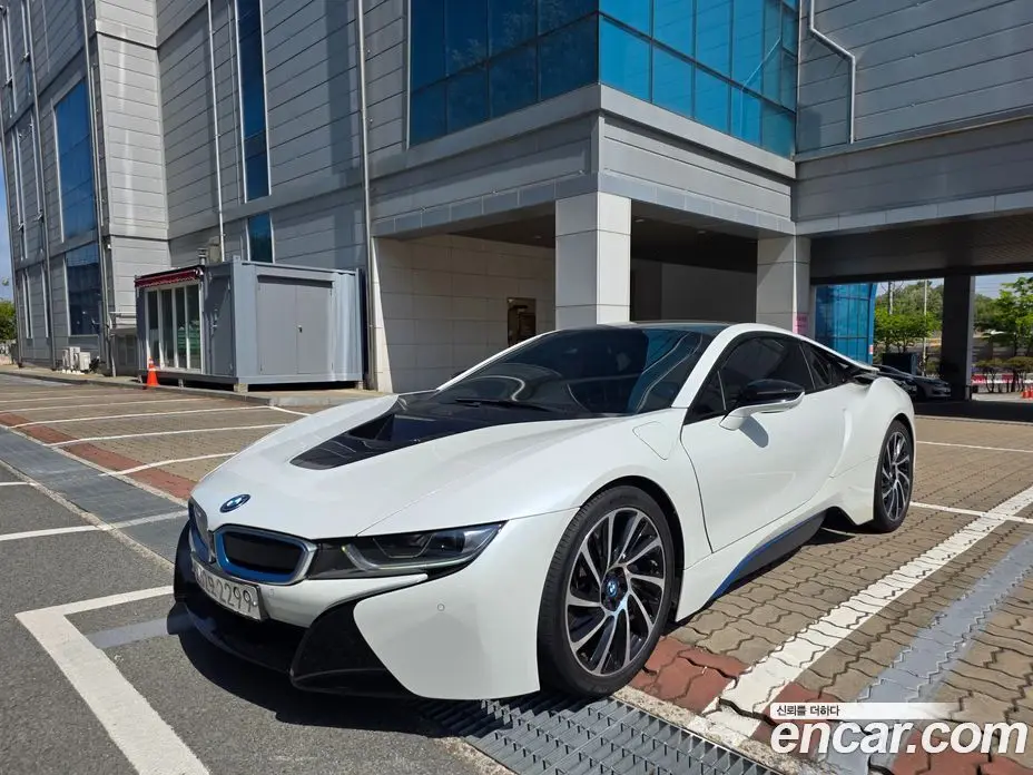 BMW i8 2016 1.5 автомат (гидро), фото 3