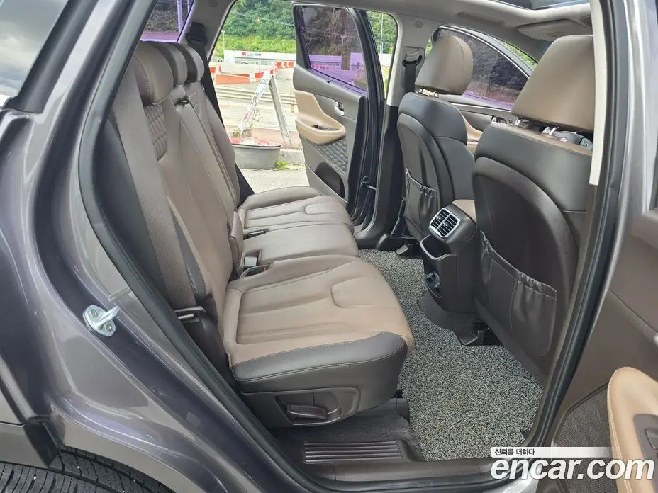 Hyundai Santa Fe 2018 2.0 автомат (гидро), фото 13