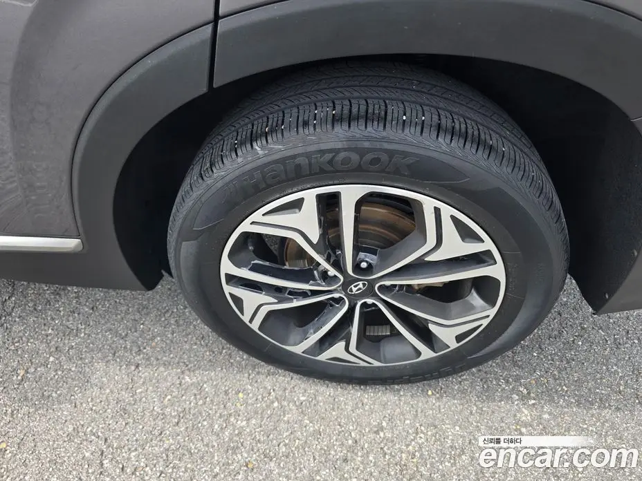 Hyundai Santa Fe 2018 2.0 автомат (гидро), фото 9