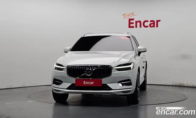 Volvo XC60 2021 2.0 автомат (гидро), миниатюра 2