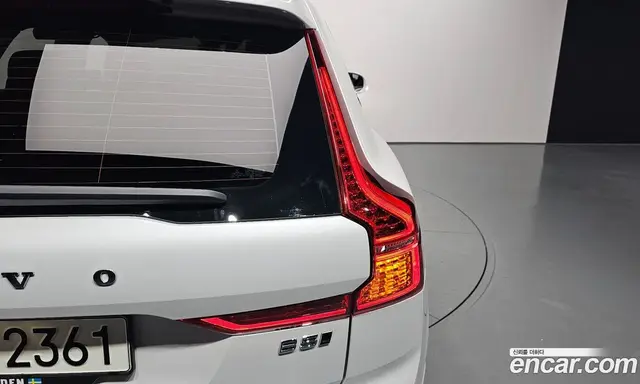 Volvo XC60 2021 2.0 автомат (гидро), миниатюра 8