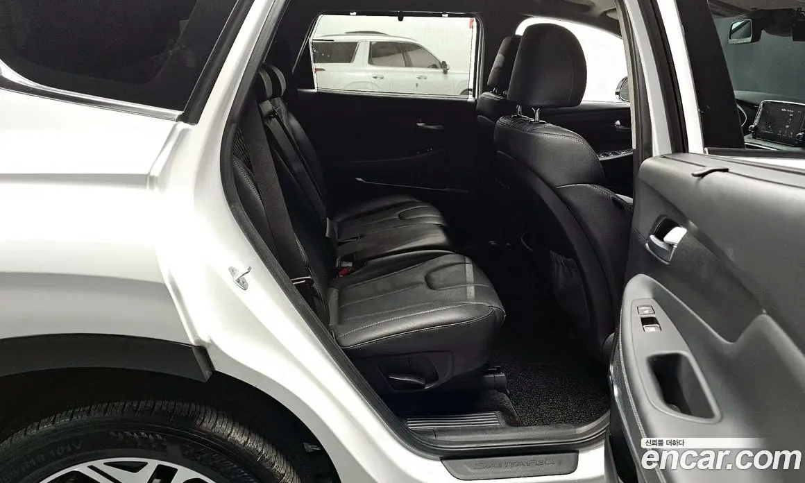 Hyundai Santa Fe 2019 2.0 автомат (гидро), фото 11 Hyundai Santa Fe 2019 2.0 автомат (гидро), фото 11