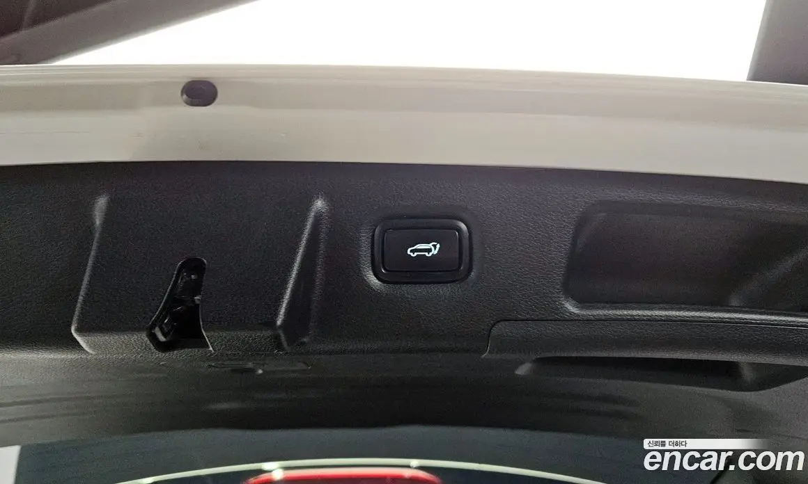 Hyundai Santa Fe 2019 2.0 автомат (гидро), фото 20 Hyundai Santa Fe 2019 2.0 автомат (гидро), фото 20