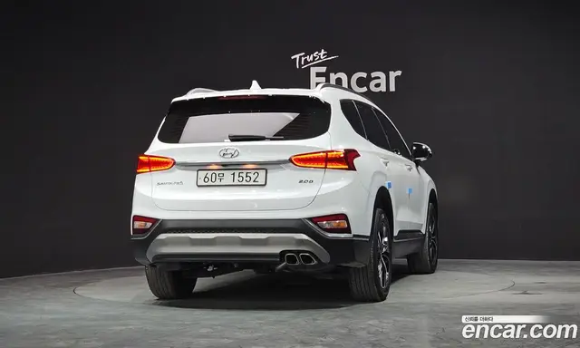 Hyundai Santa Fe 2019 2.0 автомат (гидро), миниатюра 4 Hyundai Santa Fe 2019 2.0 автомат (гидро), миниатюра 4