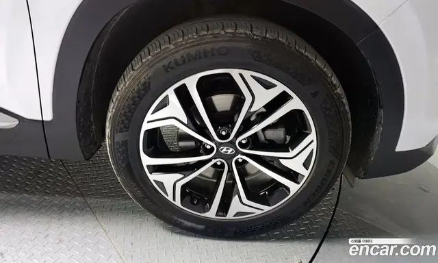 Hyundai Santa Fe 2019 2.0 автомат (гидро), миниатюра 5 Hyundai Santa Fe 2019 2.0 автомат (гидро), миниатюра 5