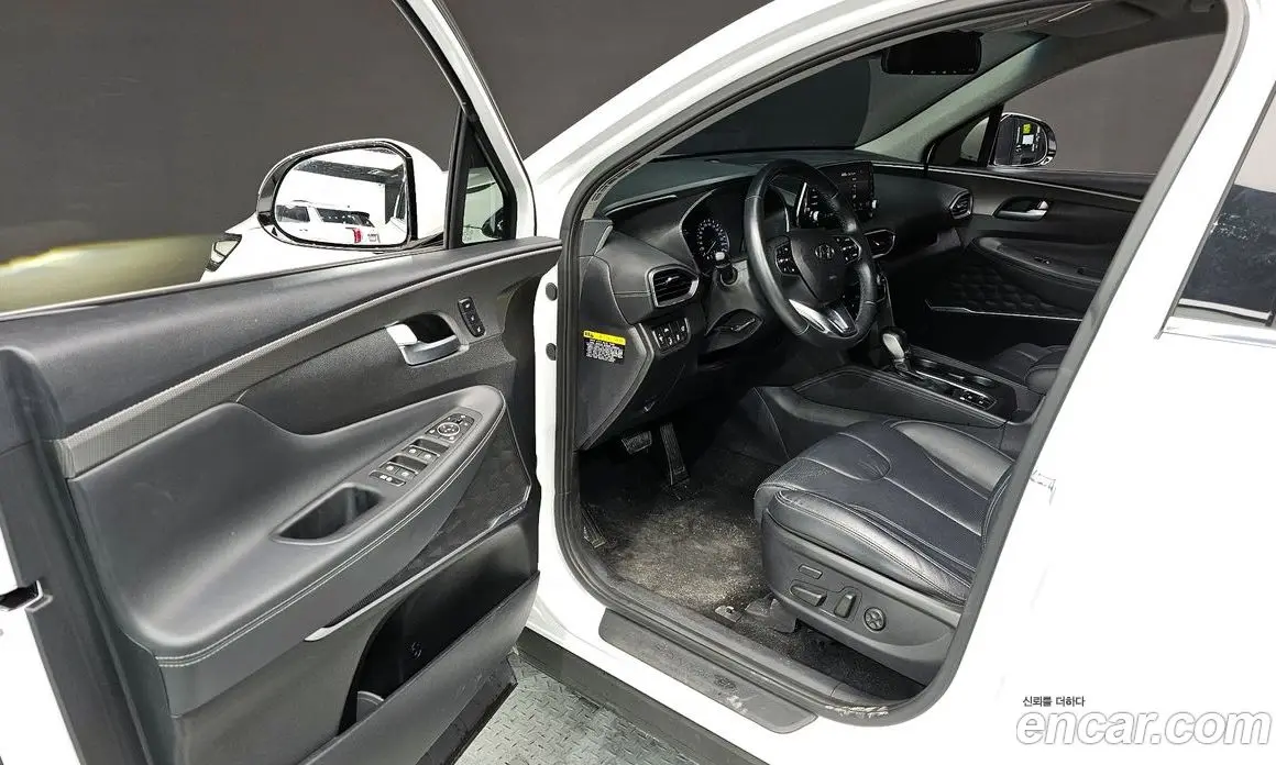 Hyundai Santa Fe 2019 2.0 автомат (гидро), фото 10 Hyundai Santa Fe 2019 2.0 автомат (гидро), фото 10