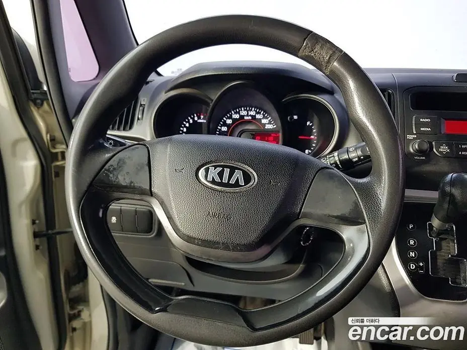 Kia Ray 2016 1.0 автомат (гидро), фото 12
