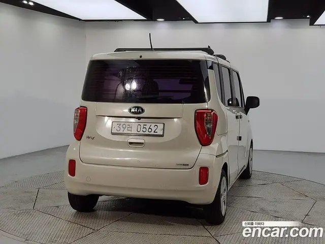 Kia Ray 2016 1.0 автомат (гидро), миниатюра 3