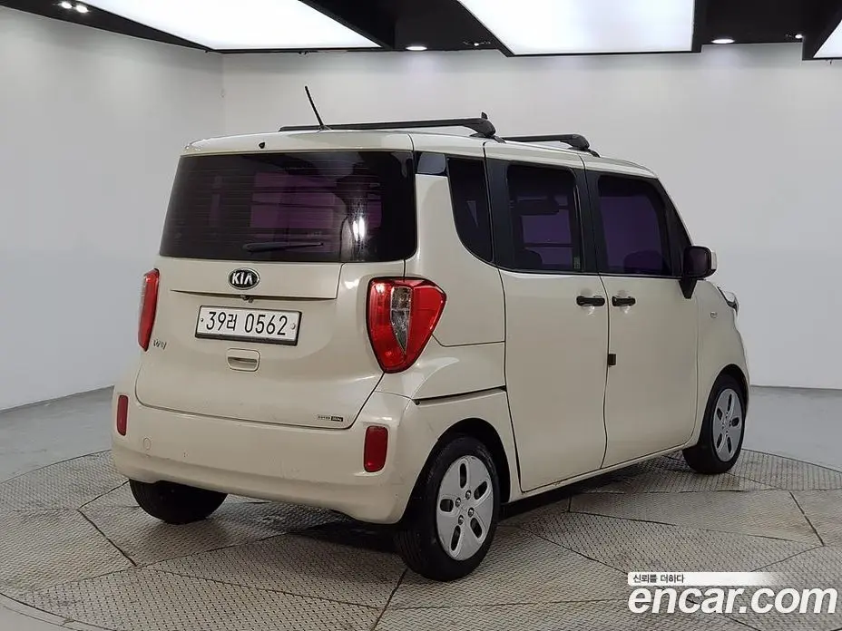 Kia Ray 2016 1.0 автомат (гидро), фото 4