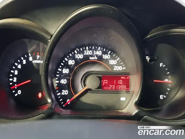 Kia Ray 2016 1.0 автомат (гидро), миниатюра 7