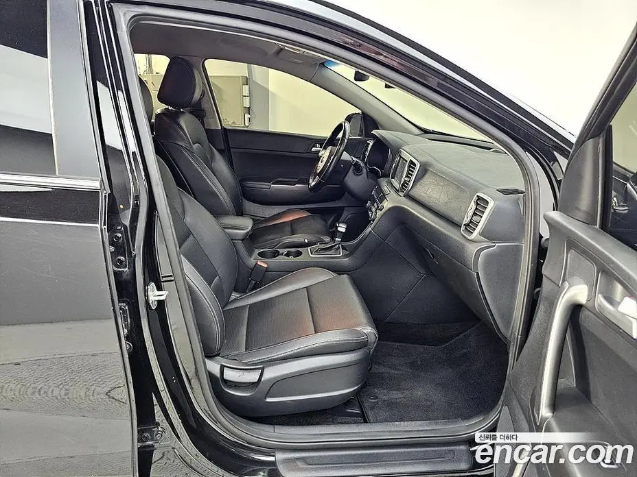 Kia Sportage 2016 1.7 автомат (гидро), фото 11 Kia Sportage 2016 1.7 автомат (гидро), фото 11