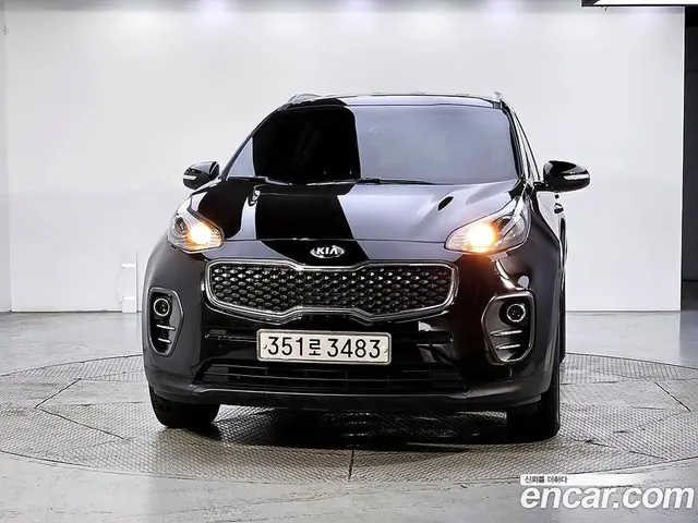 Kia Sportage 2016 1.7 автомат (гидро), миниатюра 3 Kia Sportage 2016 1.7 автомат (гидро), миниатюра 3