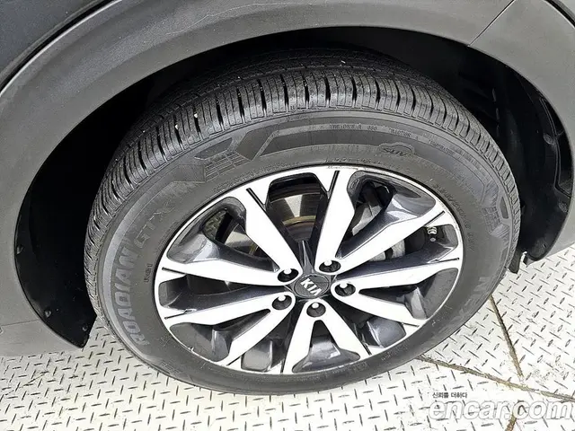 Kia Sportage 2016 1.7 автомат (гидро), миниатюра 5 Kia Sportage 2016 1.7 автомат (гидро), миниатюра 5