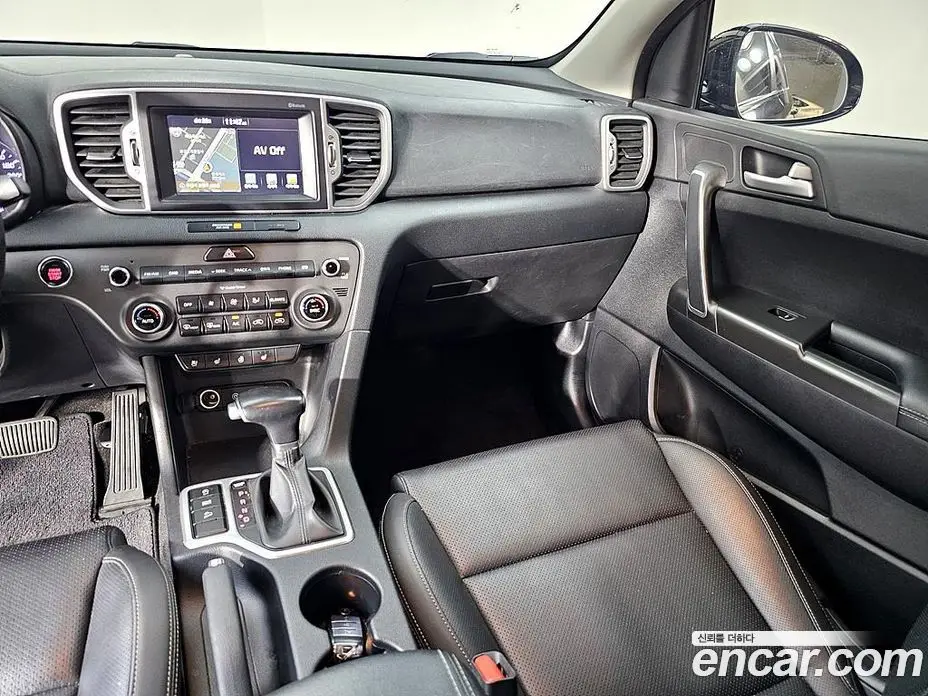 Kia Sportage 2016 1.7 автомат (гидро), фото 9 Kia Sportage 2016 1.7 автомат (гидро), фото 9
