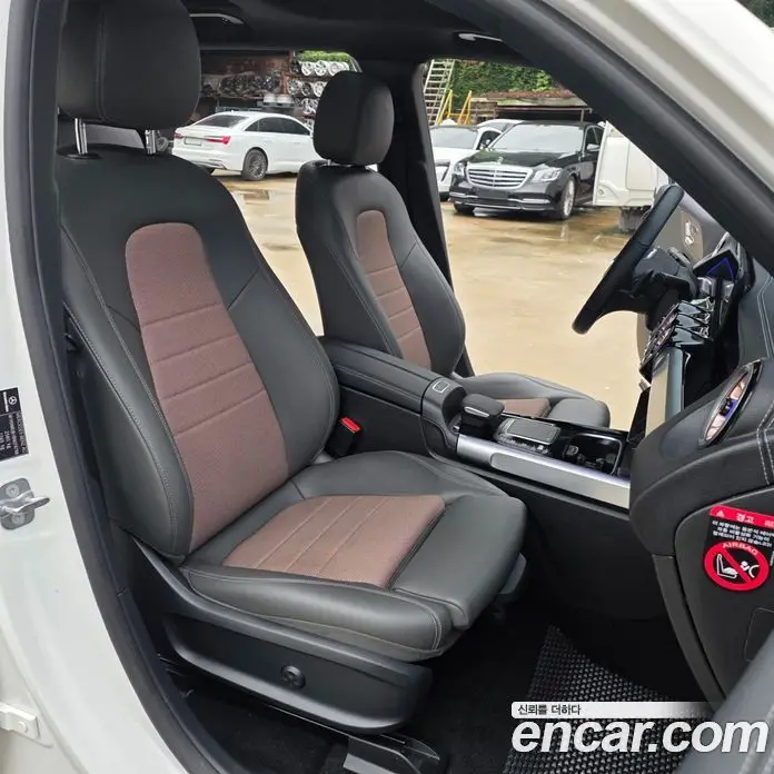 Mercedes-Benz EQB 2024 0.2 автомат (гидро), фото 11