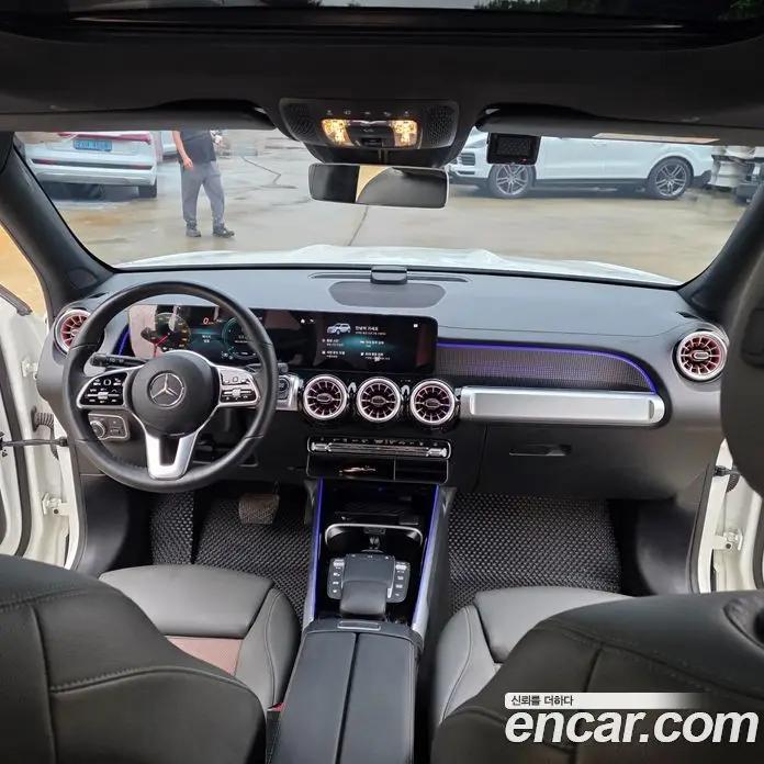 Mercedes-Benz EQB 2024 0.2 автомат (гидро), фото 14