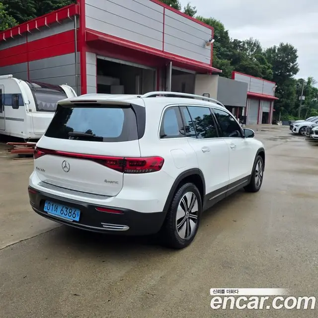 Mercedes-Benz EQB 2024 0.2 автомат (гидро), миниатюра 6