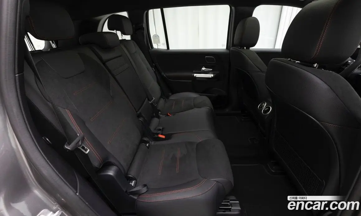 Mercedes-Benz EQB 2025 автомат (гидро), фото 10 Mercedes-Benz EQB 2025 автомат (гидро), фото 10