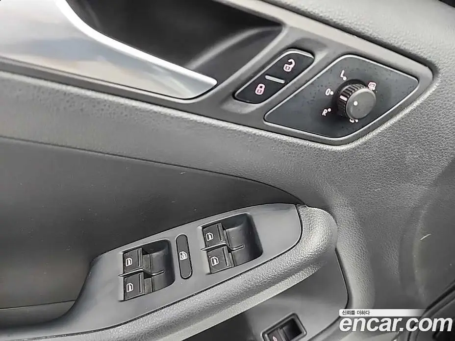 Volkswagen Jetta 2014 2.0 автомат (гидро), фото 17